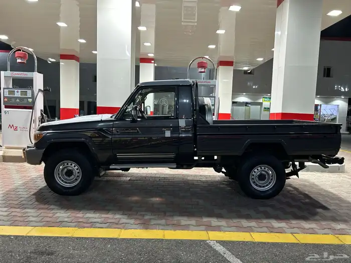 شاص 2021 بريمي رمادي 22