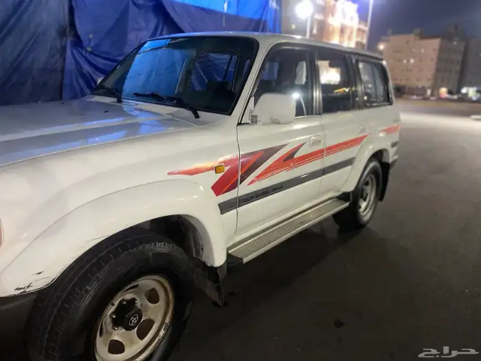 لاندكروزر GXR وارد الساير 19