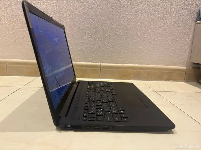لابتوب من نوع hp اسود للبيع 1