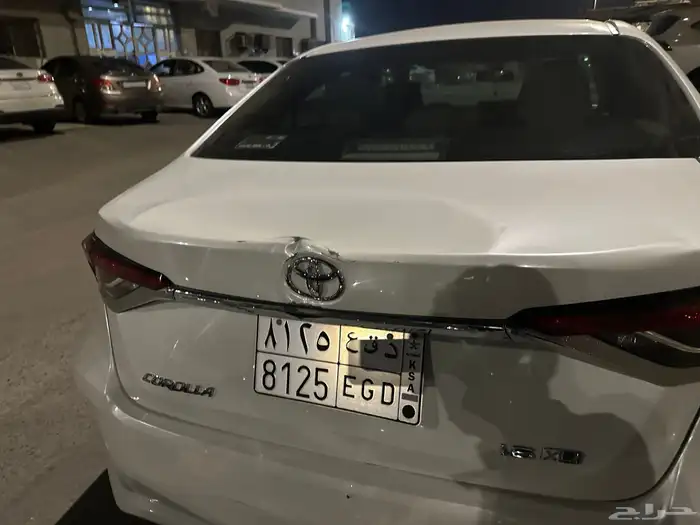 ورشة سمكرة وبويه لتصليح جميع انواع السيارات 12