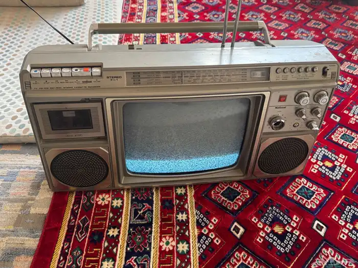 تلفزيون مسجل ورادو تراثي نادر للبيع لاعلى سوم 1