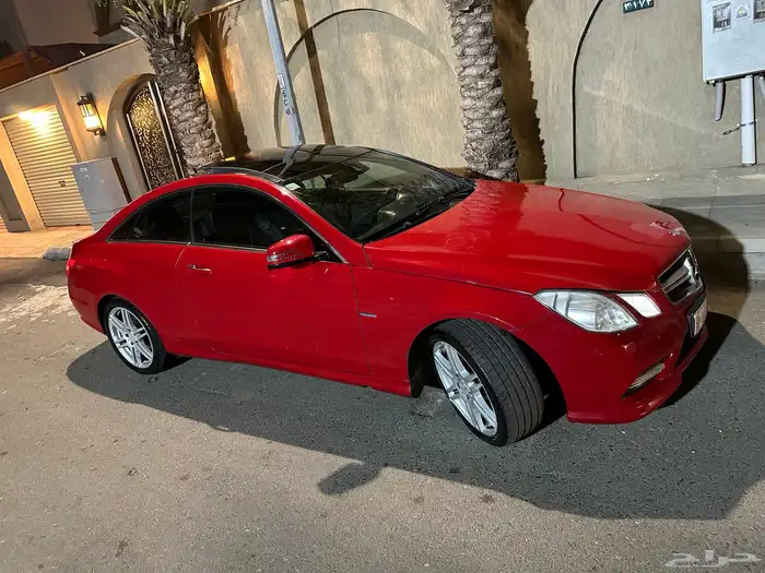 مرسيدس E350 موديل 2012 1