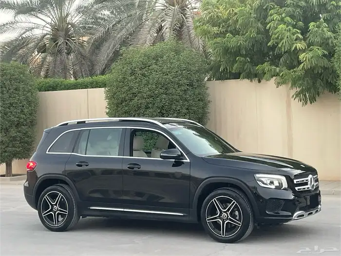 مرسيدس GLB200 جفالي 2021 نظيف جداا 24
