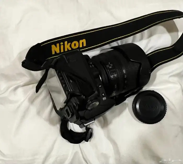 للبيع كاميرا نيكون Nikon D90   عدسة   ملحقاتها 3