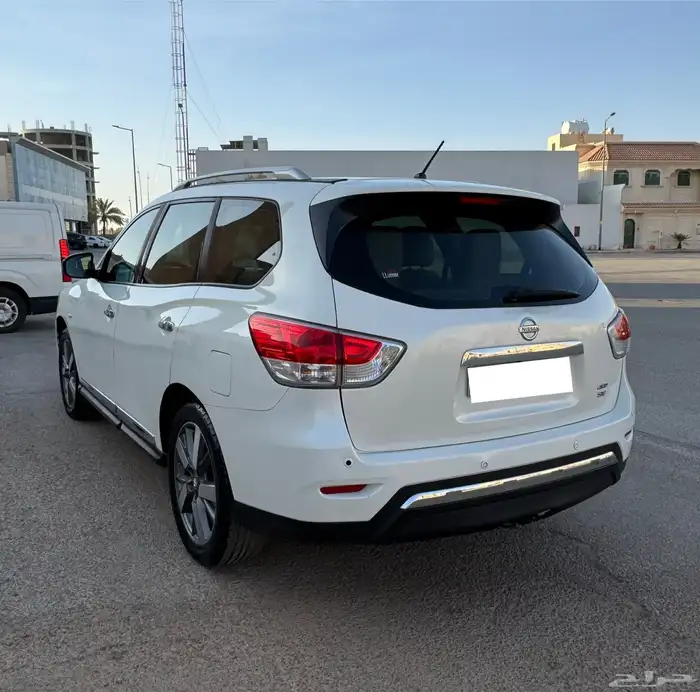 للبيع باثفندر (نيسان) المالك الأول 2013 4