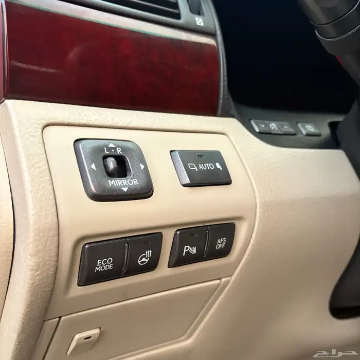 لكزس LS460 2010 شورت نظيف 13