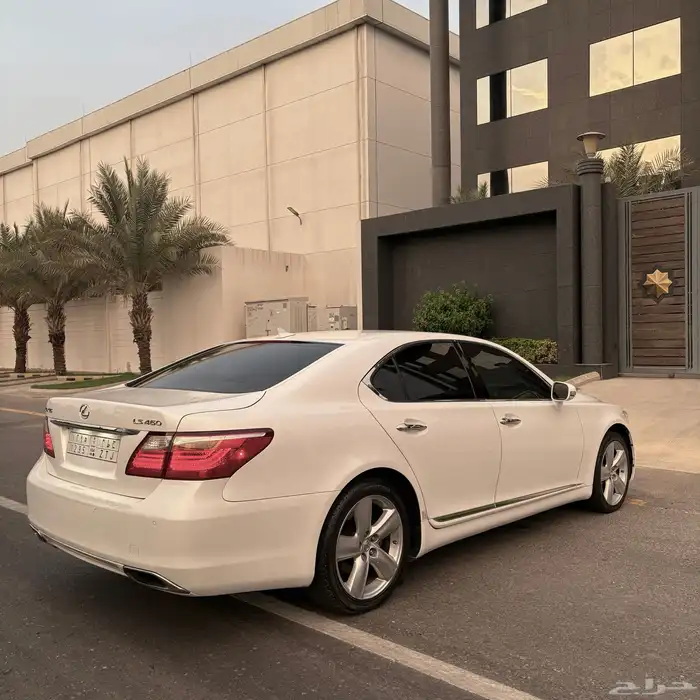 لكزس LS460 2010 شورت نظيف 6