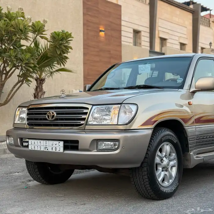 لاندكروزر GXR قير عادي - 2005 بريمي 6