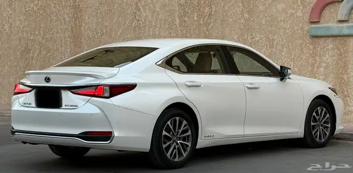 لكزس ES 300 2022 12