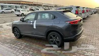 هوندا LX-HR-V موديل 2024 نص فل 3