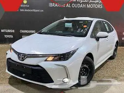 تويوتا كورولا XLI بنزين 2025 - عروض الأقساط 12