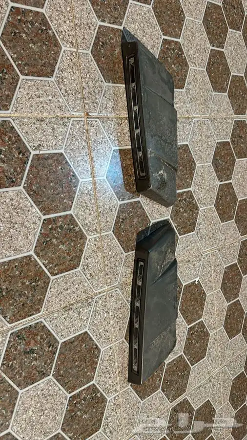 اغراض ربع بوليسي للبيع 3