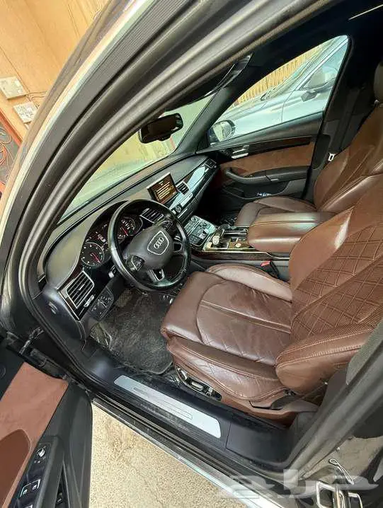 اودي 2012 A8 6