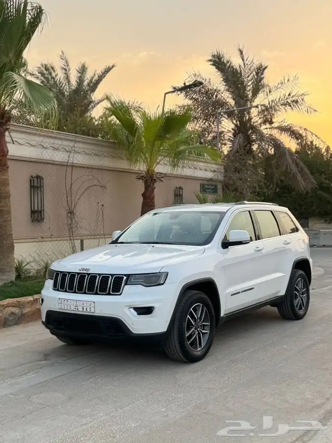 قراند شروكي لاريدو 2021ممشى قليل 0