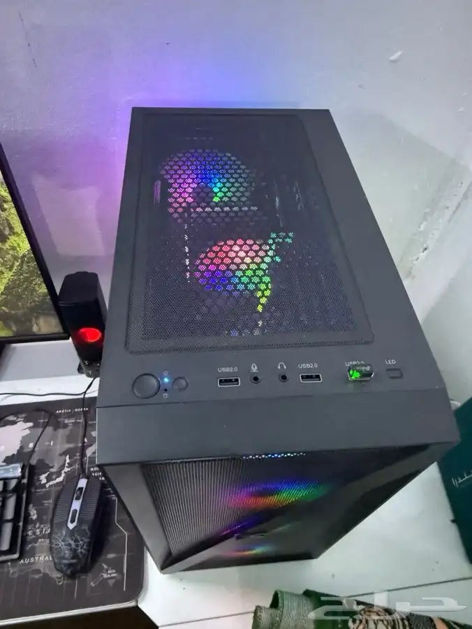 pc قيمنق للبيع 2