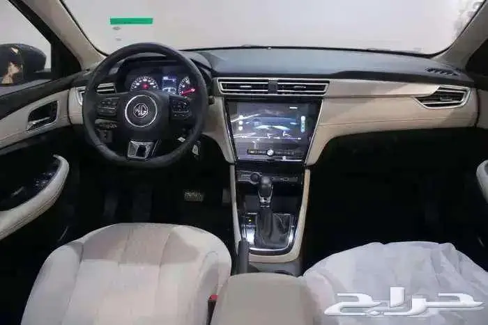 ام جي MG 5 ستاندر موديل 2025. 12