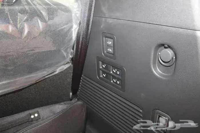 إنفنيتي QX80 أوتو جراف 2025 16