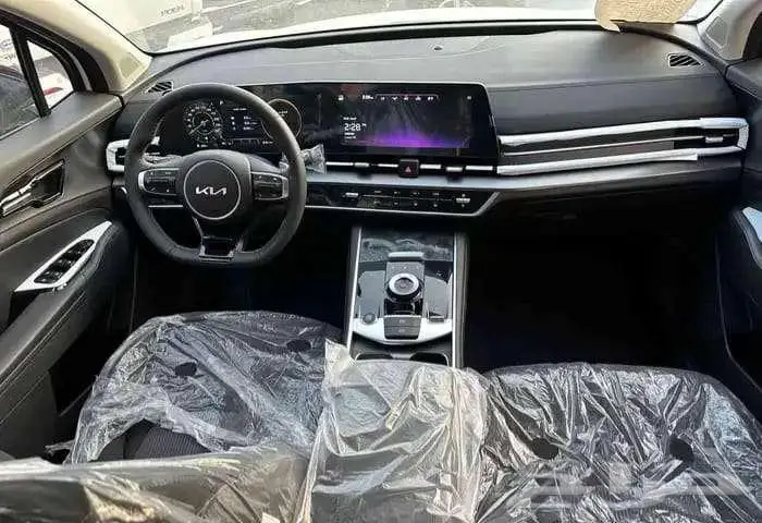 كيا سبورتاج 2025 ستاندر و نص فل بالنقد والاقساط 6