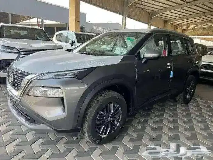 نيسان اكستريل 5 مقاعد و7 مقاعد عروض الكاش والتقسيط 0