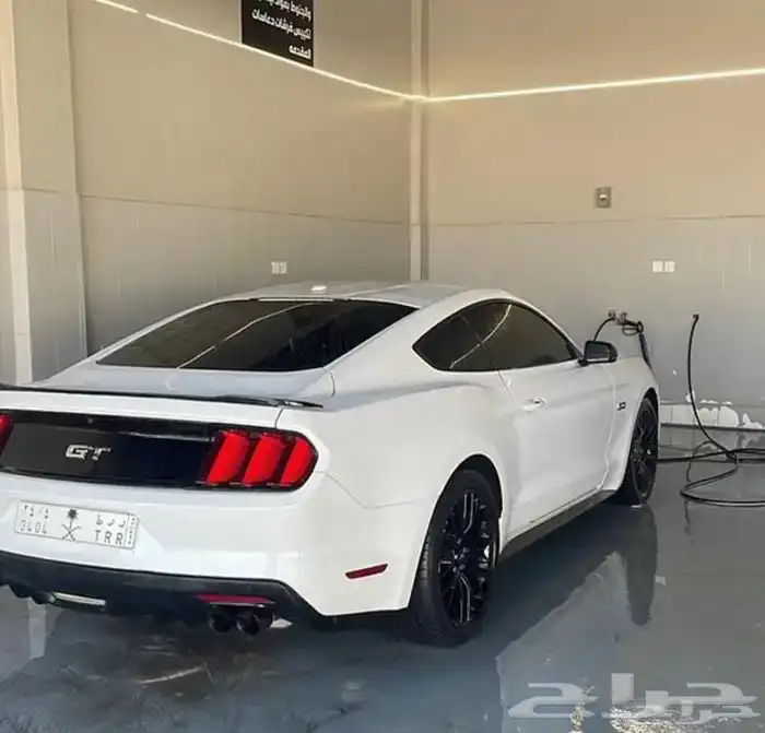 موستنق GT V8 5.0 موديل 2015 الممشى 140 الف كيلو 6