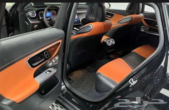 مرسيدس GLC300 2024 معرض الميموني للاستيراد من كوريا 11