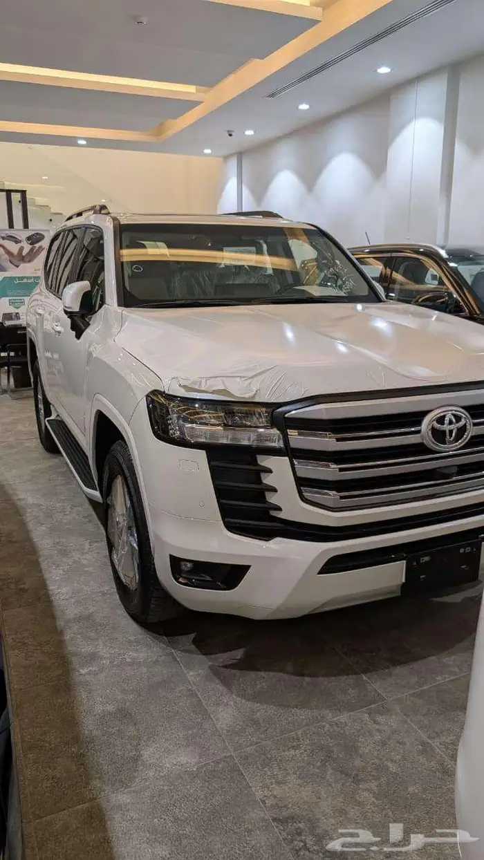 لاند كروزر GXR L2 2025 0