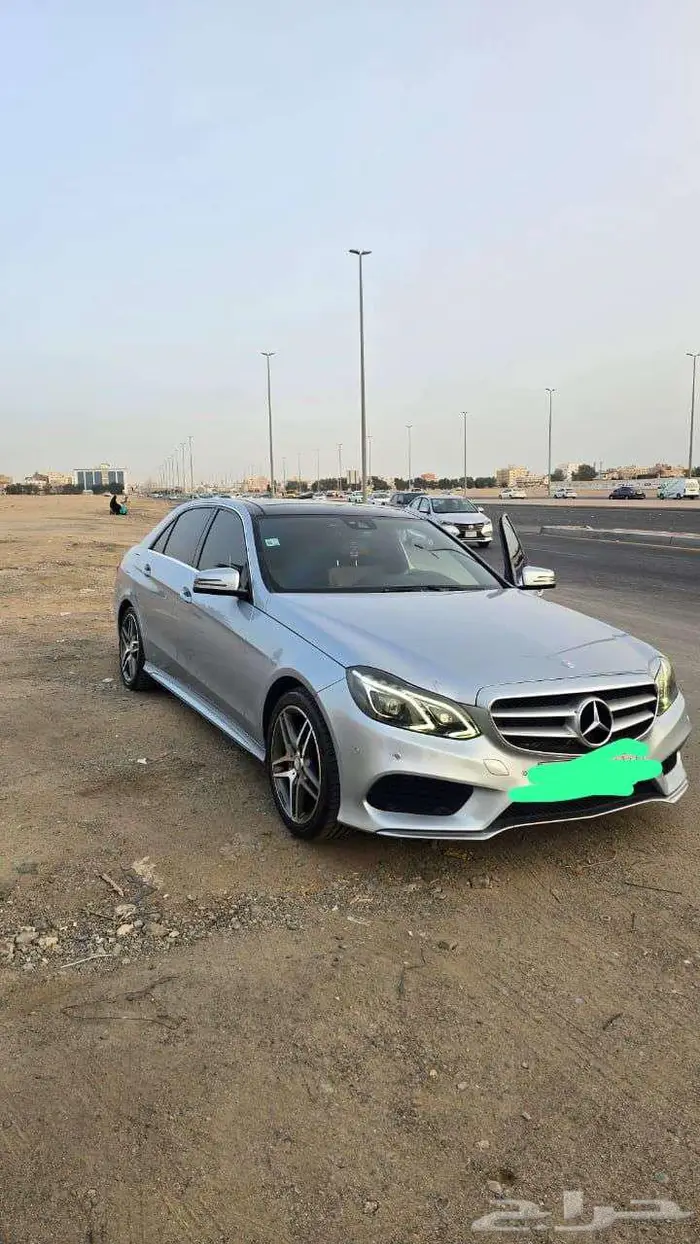 لبيع  مرسيدس E300 2014   بحالة ممتازة 3