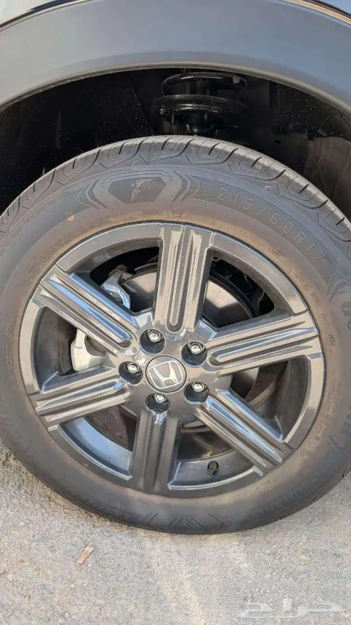هوندا H-RV 2025 LX نص فل 3