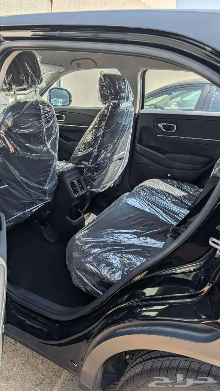 هوندا H-RV 2025 LX نص فل 5