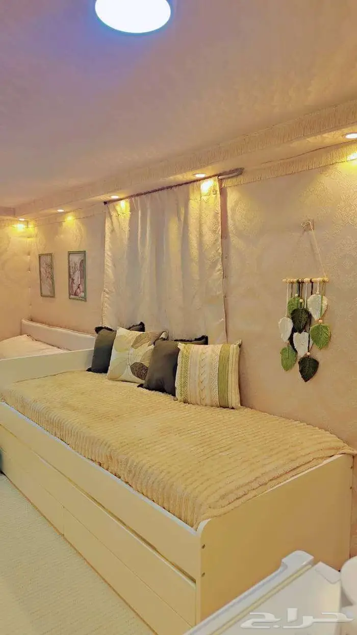 كرفان فندقي على شاطئ جدة للايجار اليومي 3