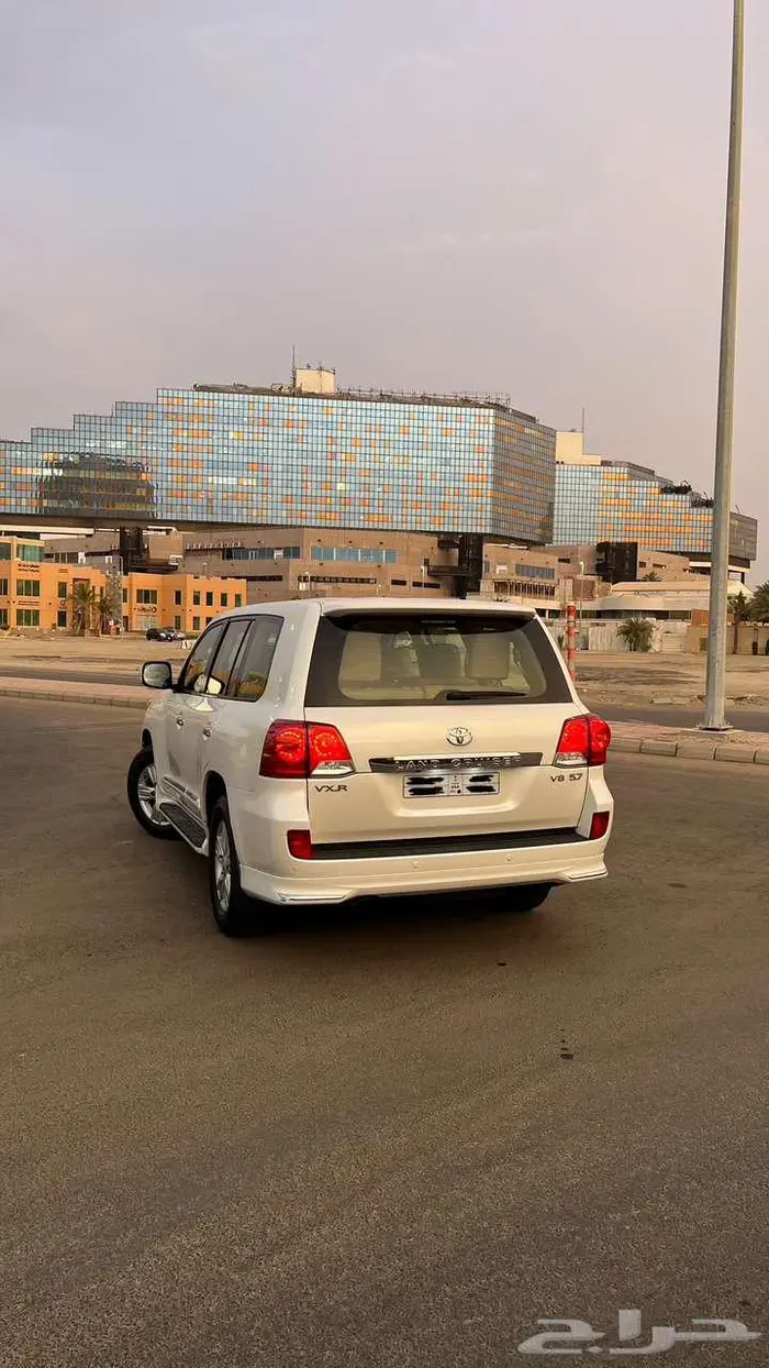 VXR 2014 لاندكروزر سعودي 7