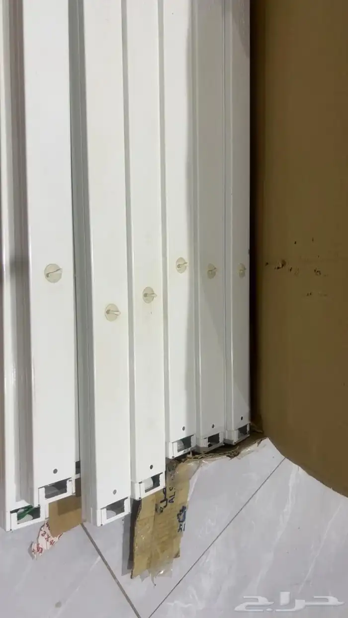 لمبات مع قواعدها 2
