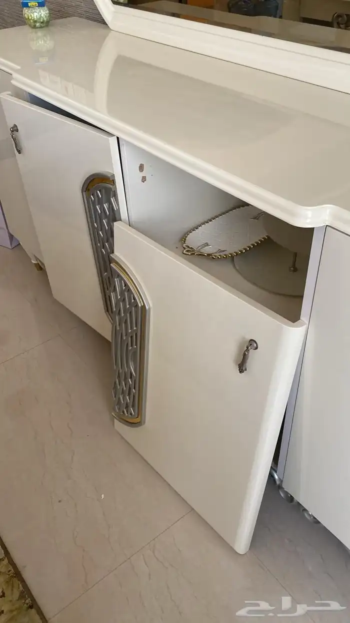 اثاث للبيع 4