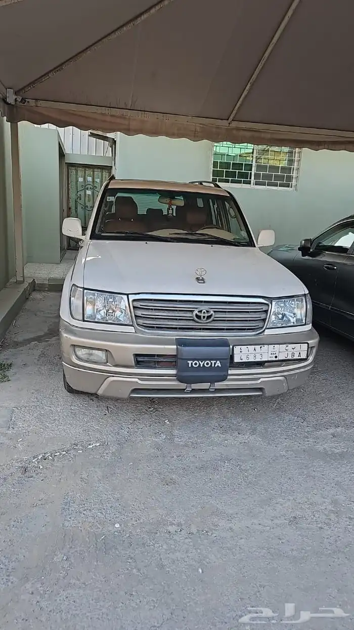 لاندكروزر 2005 نظيف 3