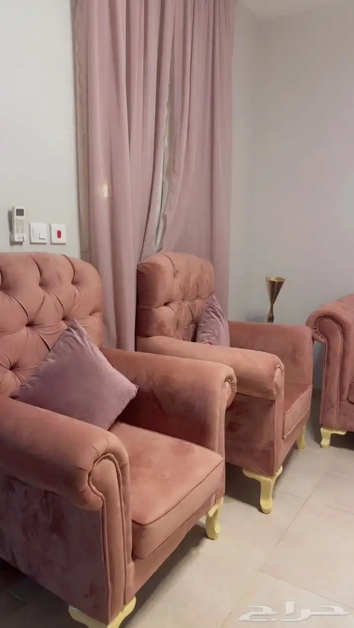للبيع كنب فخم الرياض 2