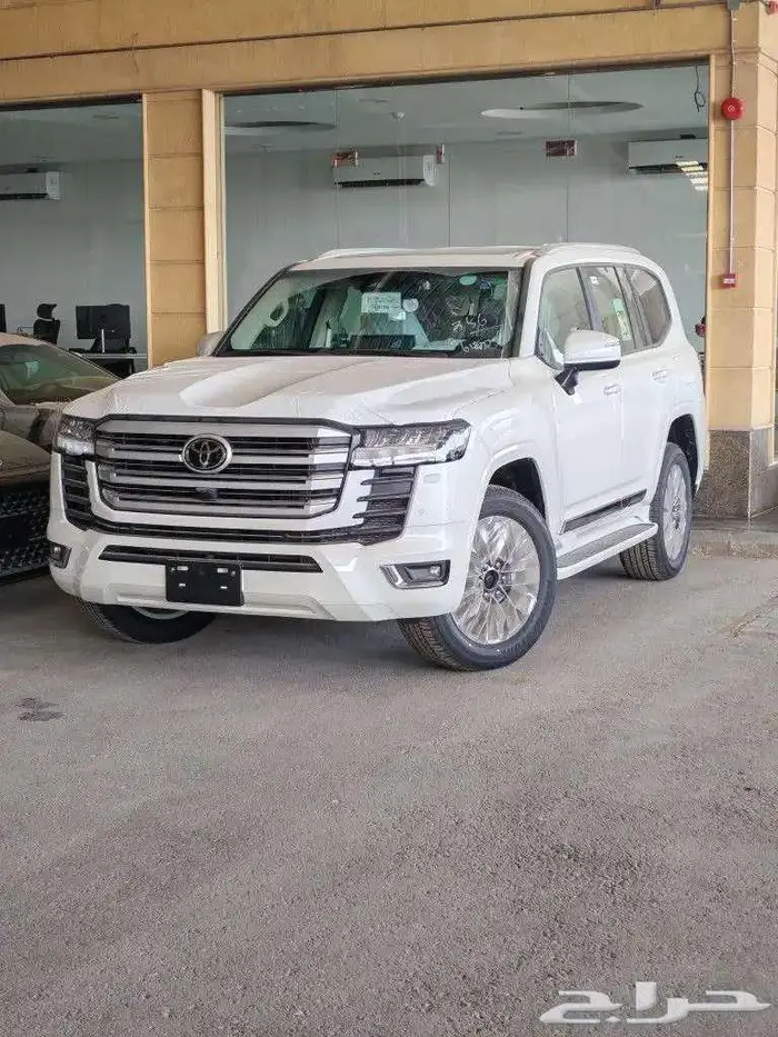 لاندكروزر جي اكس ار ديزل GXR L3 سعودي 2025 متوفر لدى الحسن 0