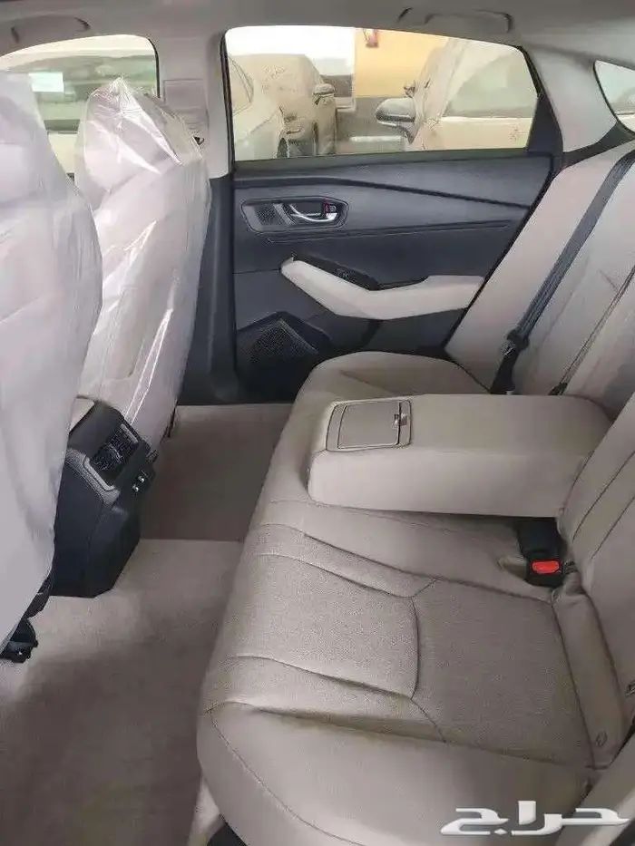 هوندا أكورد EX نص فل 2025 متوفر لدى الحسن 7