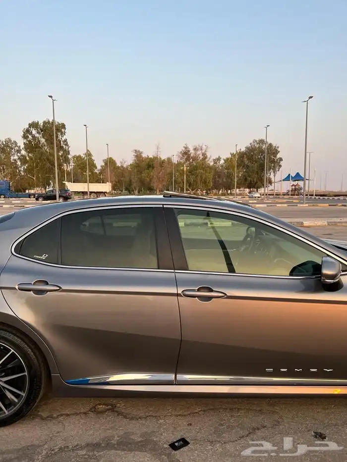 كامري 2022 GLX هايبرد 5