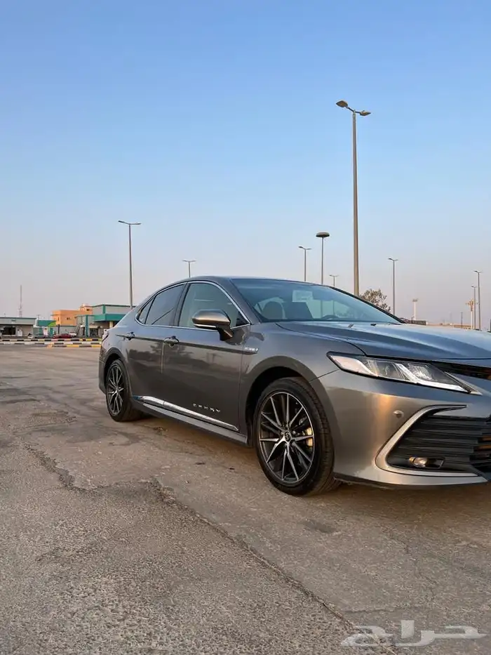 كامري 2022 GLX هايبرد 3