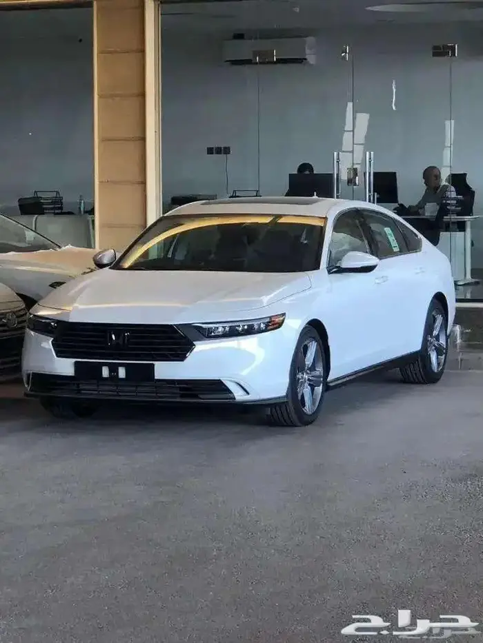 هوندا أكورد EX نص فل 2025 متوفر لدى الحسن 0