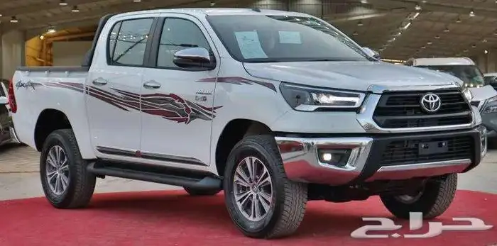 هايلوكس غمارتين S-GLX 4 4 اوتوماتيك بنزين 2025 سعودي 11