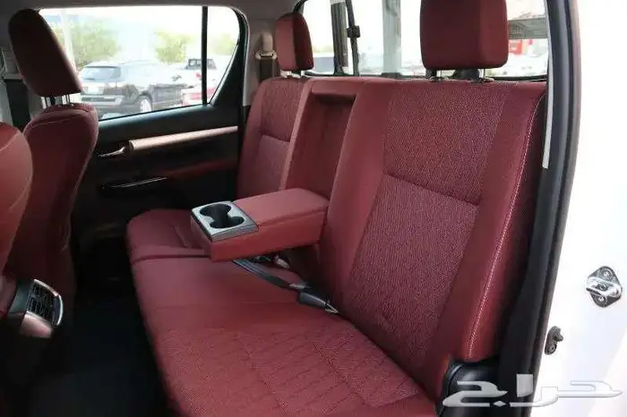 هايلوكس غمارتين S-GLX 4 4 اوتوماتيك بنزين 2025 سعودي 5