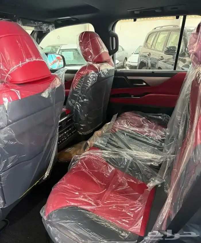 لكزس LX600 إف سبورت 2025 16