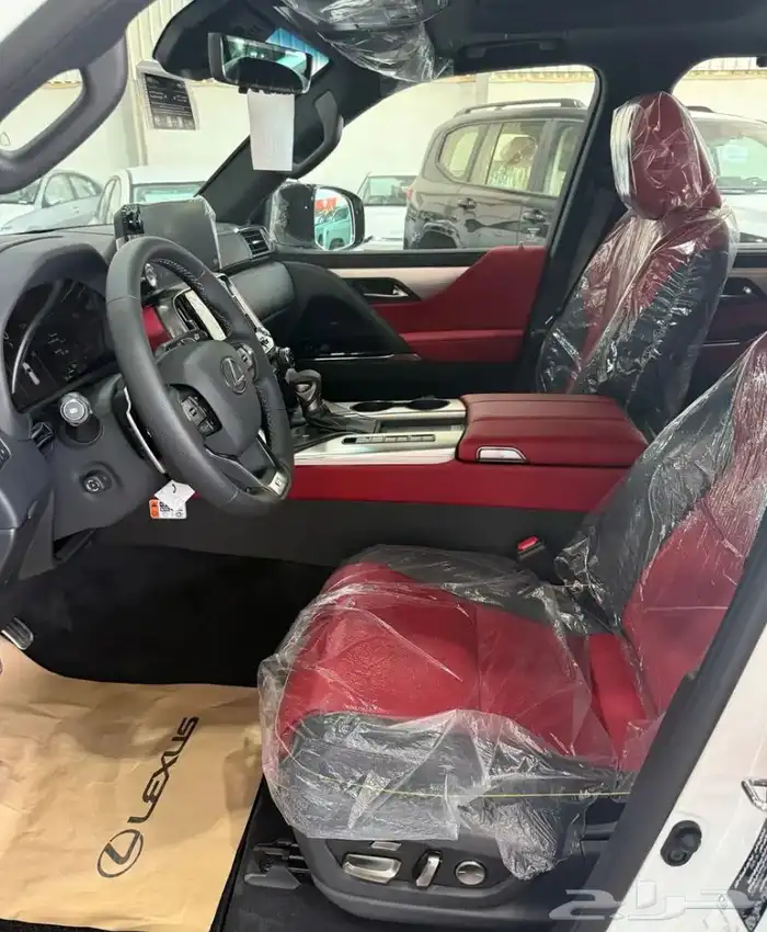 لكزس LX600 إف سبورت 2025 10