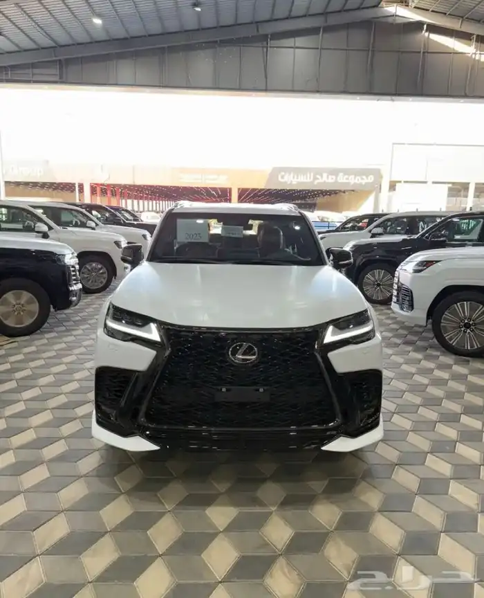 لكزس LX600 F SPORT 0