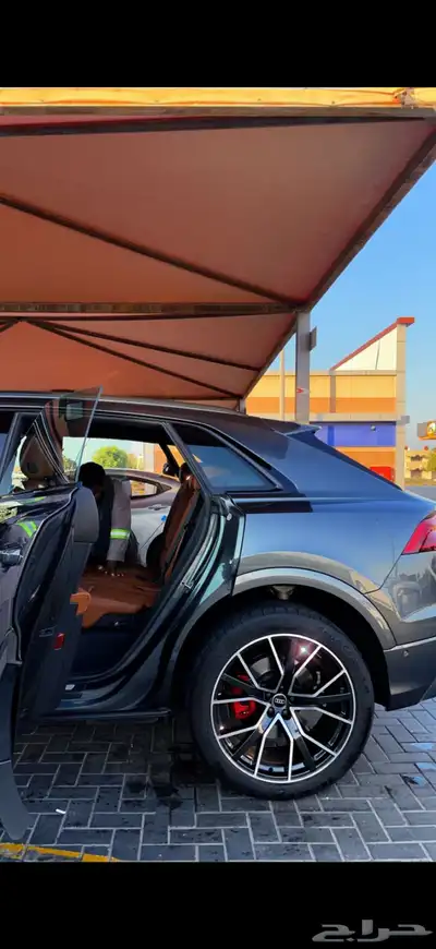 جيب أودي Audi Q8 black addition 2023 نظيف index