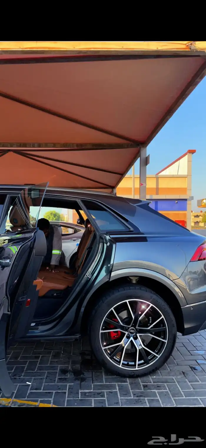 جيب أودي Audi Q8 black addition 2023 نظيف 2