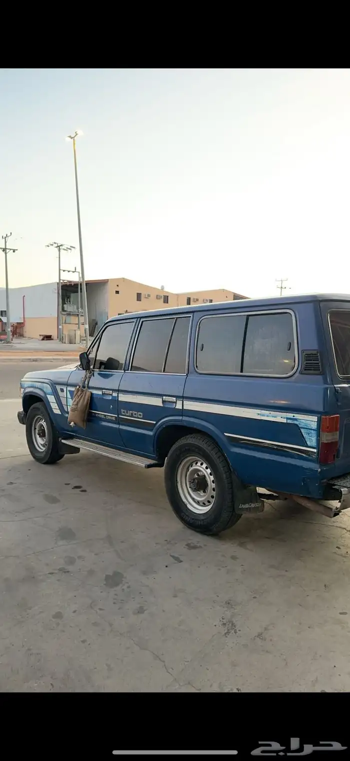 للبيع صالون موديل 1984 0
