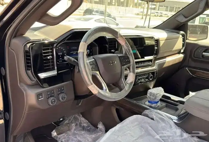 سلفرادو تريبل بوس Z71 2025 غمارة اسود 2