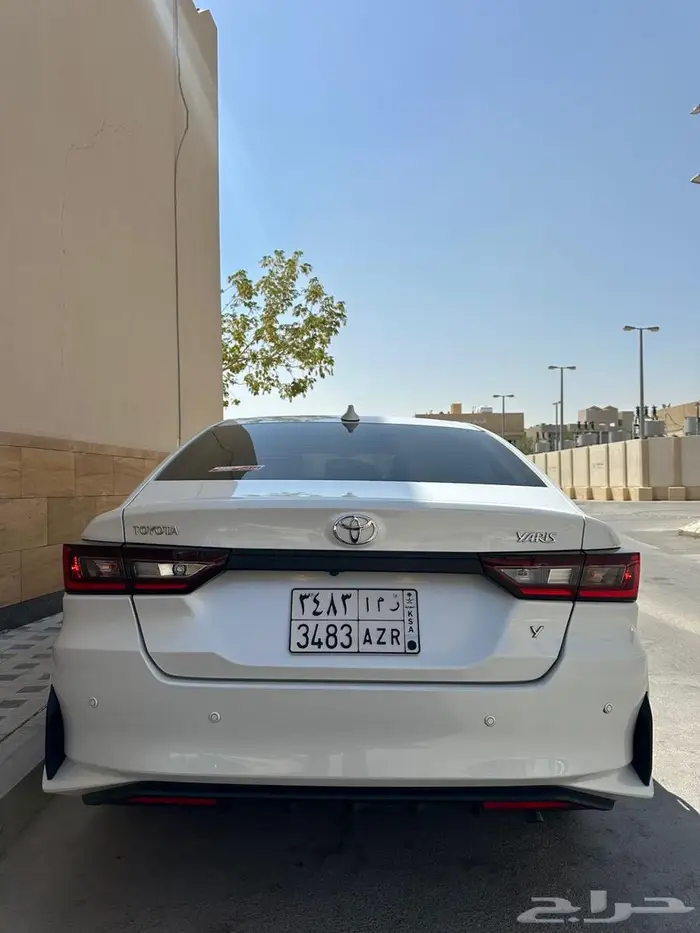 تويوتا يارس 2024 5